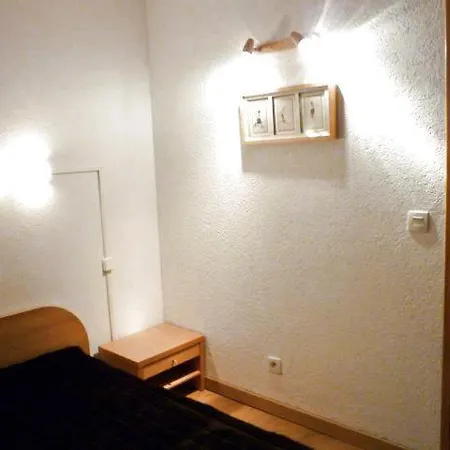 6 Pers. A 100m Des Pistes 71887 Vernon (Eure)
